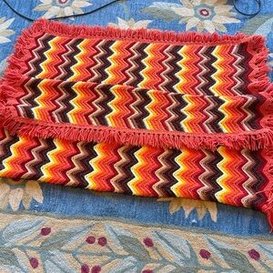 Vibrant Zigzag‎ Patterned Hand Knit Blanket 66x44 inch